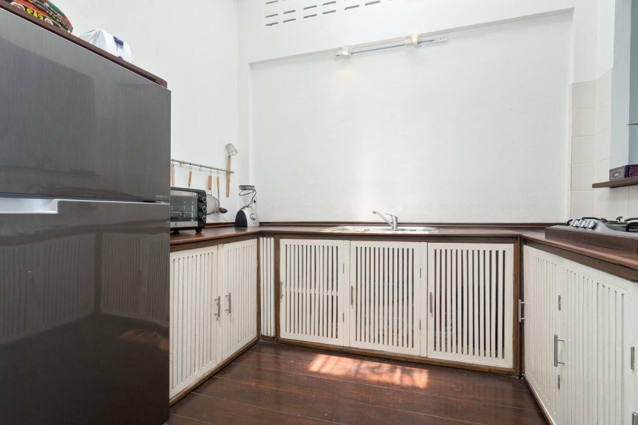 Ban Mok Talay Beachfront Villa Bangrak Plajı Dış mekan fotoğraf